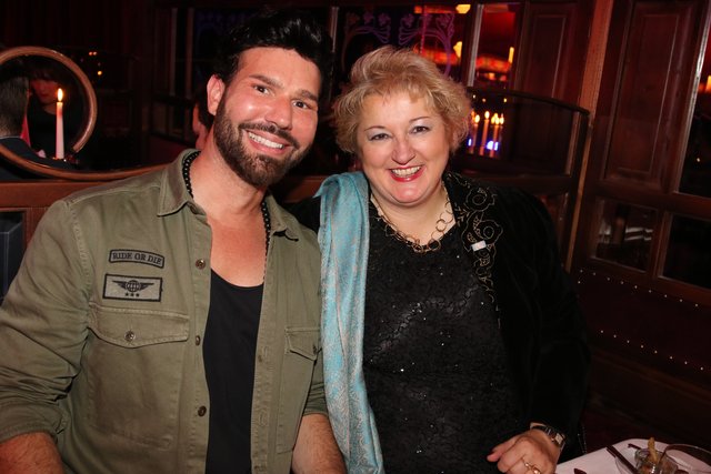    Foto: Udo Dreier - 05.11.2016 - Nürnberg -   Premiere Alexander Herrmann Palazzo - Die aufregende Dinner-Show im Spiegelpalast - Spielzeit 2016 bis 2017 - www.palazzo.org | Foto: © bayernpress/Udo Dreier