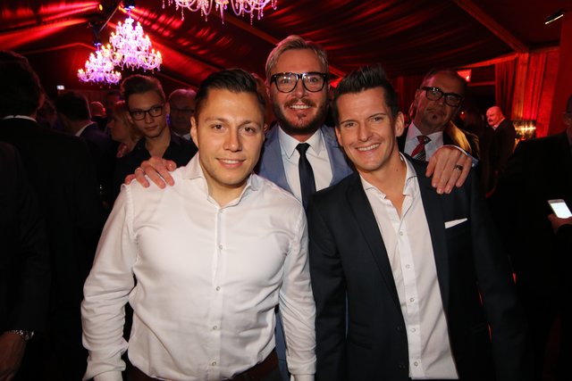    Foto: Udo Dreier - 05.11.2016 - Nürnberg -   Premiere Alexander Herrmann Palazzo - Die aufregende Dinner-Show im Spiegelpalast - Spielzeit 2016 bis 2017 - www.palazzo.org | Foto: © bayernpress/Udo Dreier