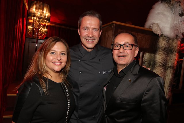    Foto: Udo Dreier - 05.11.2016 - Nürnberg -   Premiere Alexander Herrmann Palazzo - Die aufregende Dinner-Show im Spiegelpalast - Spielzeit 2016 bis 2017 - www.palazzo.org | Foto: © bayernpress/Udo Dreier