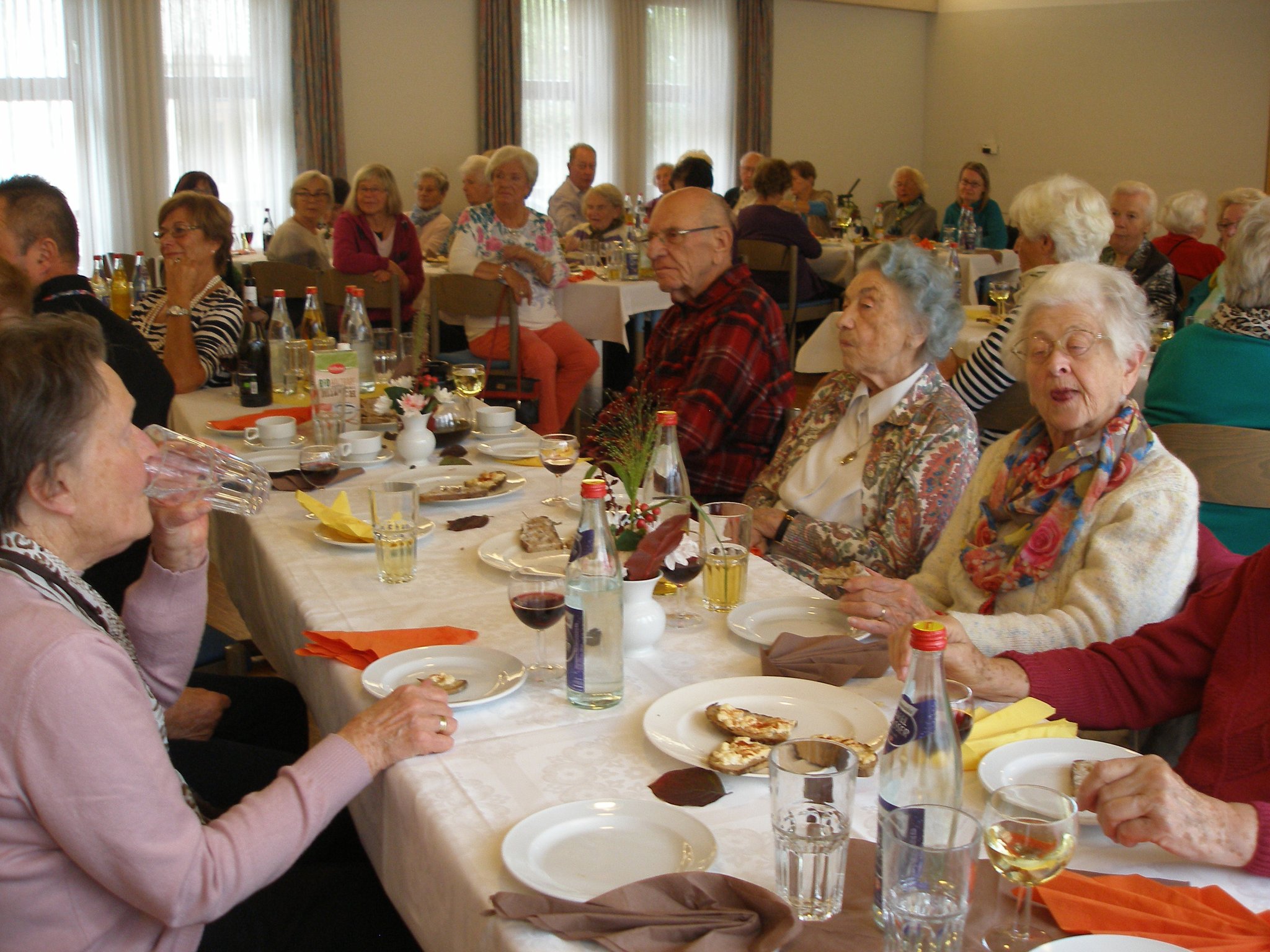 Weinfest mit Ohrenschmaus bei den Senioren von St. Otto Lauf