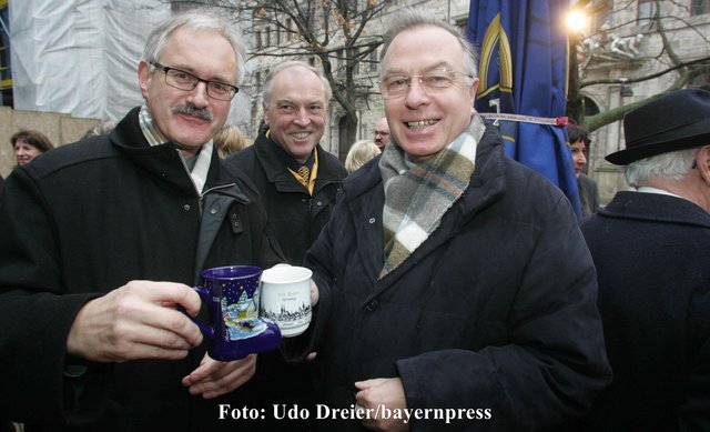 Staatsminister Günter Gloser und Alt-OB Dr. Peter Schönlein.