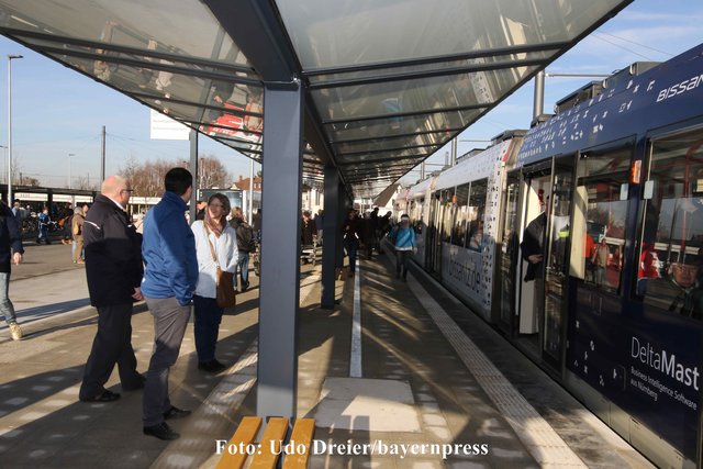 Der neue Straßenhaltepunkt "Am Wegfeld".