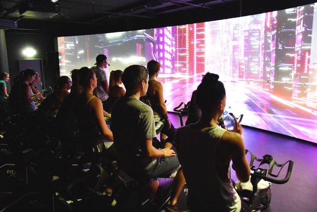 Als VIP Gold bieten sich unglaubliche Trainingsmöglchkeiten im virtuellen Raum.