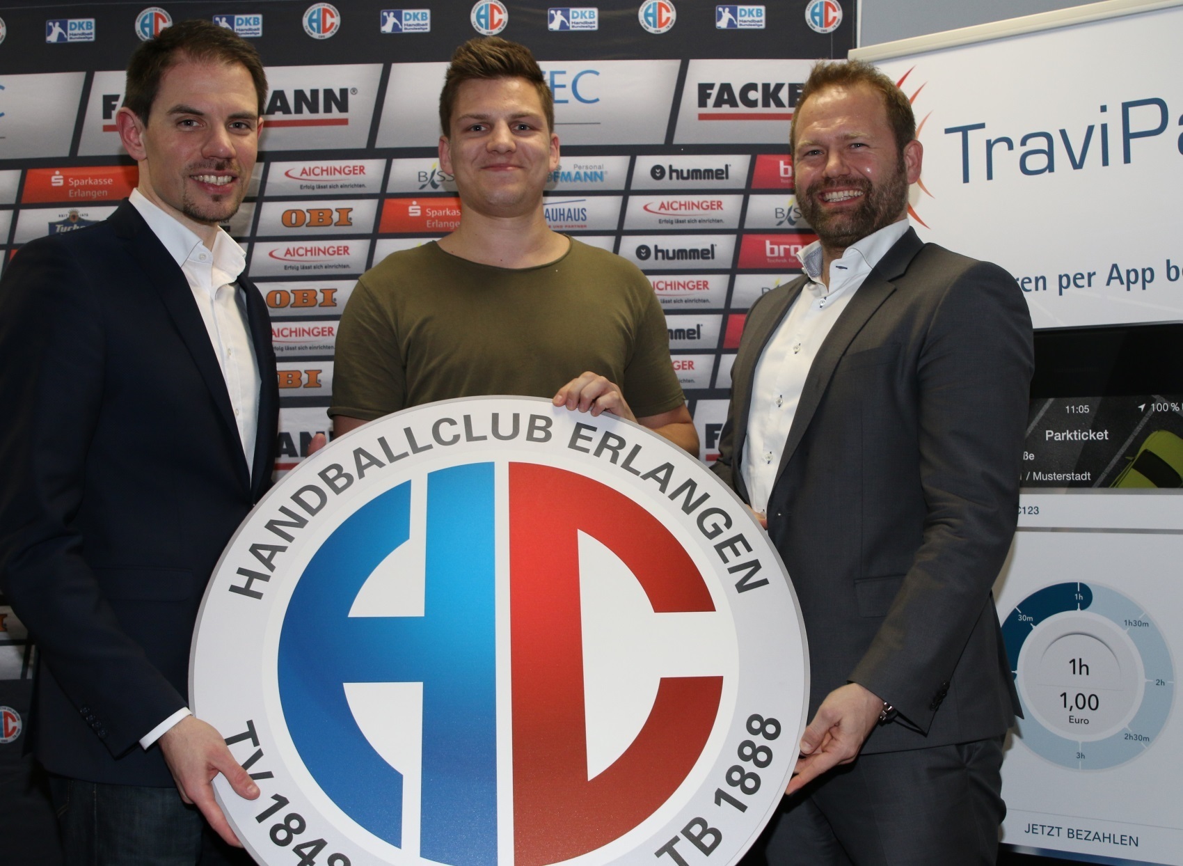 (Foto: HJKrieg, hl-studios, Erlangen v.l.): René Selke, Christoph Steinert und Matthias Mandelkow freuen sich auf die Zusammenarbeit