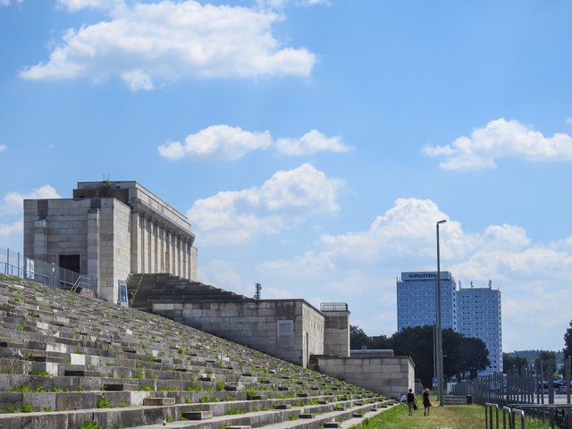 MIt an der Spitze der meist besuchten Orte rangiert die Zeppelintribüne. | Foto: Nicole Fuchsbauer