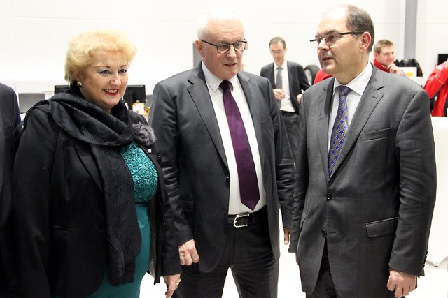 Petra Guttenberger, Volker Kauder (M.) und Christian Schmidt. | Foto: Tom Schreiner