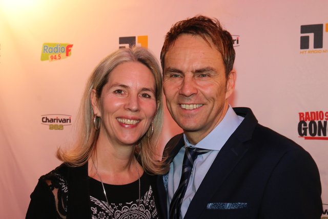 Funkhaus-Geschäftsführer Alexander Koller mit Ehefrau Katrin. | Foto: JRB