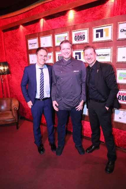 Funkhaus-Geschäftsführer Alexander Koller (l.) mit Alexander Herrmann und Gong-Chef Guido Seibelt. | Foto: JRB