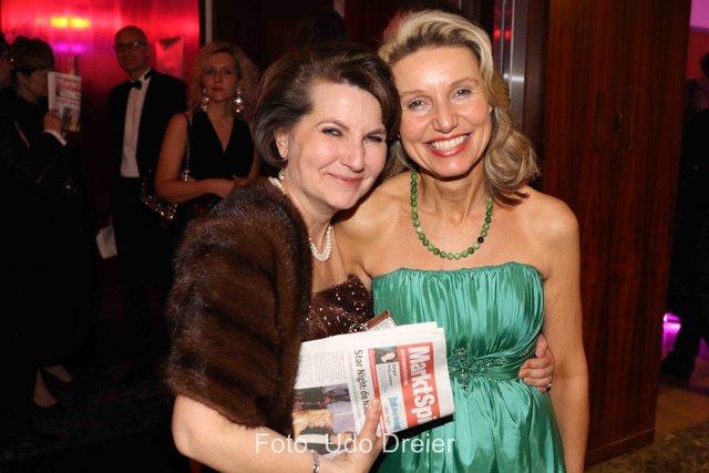    Foto: Udo Dreier - 11.02.2017 - Nürnberg - Meistersingerhalle - Ball der Union - CSU-Ball mit Staatsminister Dr. Markus Söder und Stargast Vicky Leandros und Band - 