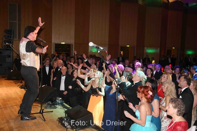    Foto: Verena Dreier - 11.02.2017 - Nürnberg - Meistersingerhalle - Ball der Union - CSU-Ball mit Staatsminister Dr. Markus Söder und Stargast Vicky Leandros und Band - 