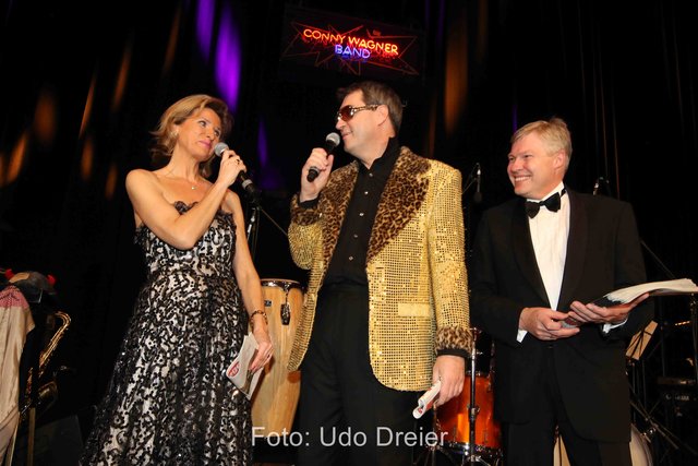    Foto: Udo Dreier - 11.02.2017 - Nürnberg - Meistersingerhalle - Ball der Union - CSU-Ball mit Staatsminister Dr. Markus Söder und Stargast Vicky Leandros und Band - 