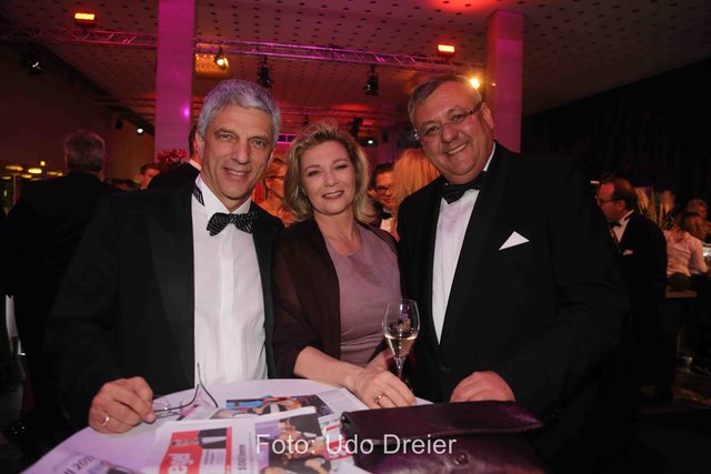    Foto: Verena Dreier - 11.02.2017 - Nürnberg - Meistersingerhalle - Ball der Union - CSU-Ball mit Staatsminister Dr. Markus Söder und Stargast Vicky Leandros und Band - 