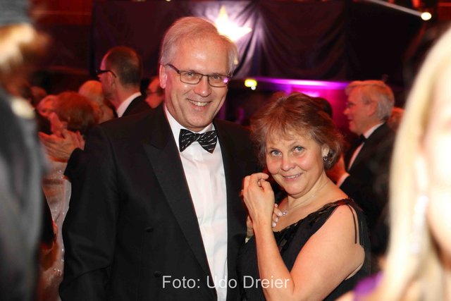    Foto: Udo Dreier - 11.02.2017 - Nürnberg - Meistersingerhalle - Ball der Union - CSU-Ball mit Staatsminister Dr. Markus Söder und Stargast Vicky Leandros und Band - 