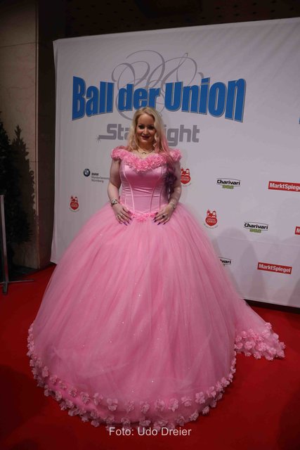    Foto: Verena Dreier - 11.02.2017 - Nürnberg - Meistersingerhalle - Ball der Union - CSU-Ball mit Staatsminister Dr. Markus Söder und Stargast Vicky Leandros und Band - 