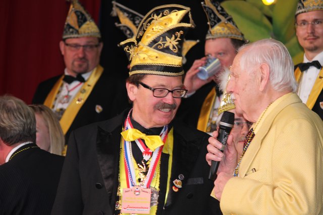 Als Ehrengast: Heinz Fröhlich (r.), Senior Chef vom Autohaus Fröhlich, mit Dresdensia Präsident Reiner Noack. | Foto: KG Dresdensia e.V. Nürnberg