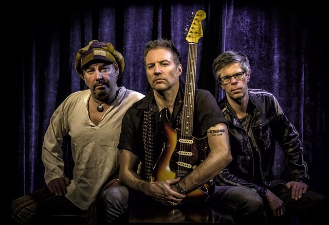 Gitarrist Ben Granfelt spielte bei den Leningrad Cowboys und bei Wishbone Ash. In Roth gibt's echten Bluesrock mit viel Power. | Foto: Veranstalter