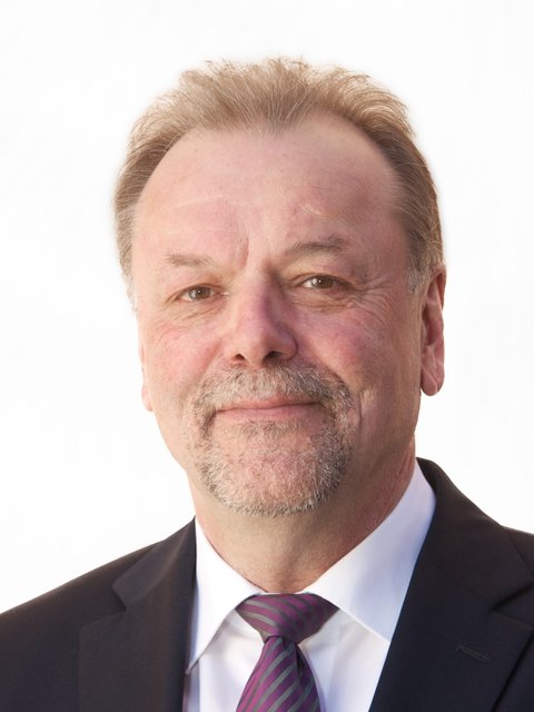 Karl-Heinz Enderle, Vorstand der Altstadtfreunde Nürnberg e.V.: Ich lese MarktSpiegel, weil er mich über gesellschaftliche Ereignisse informiert und mit wichtigen lokalen Themen die Menschen erreicht. | Foto: Rittinghausen