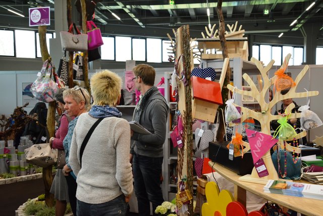 Auch in diesem Jahr können Besucherinnen und Besucher Produkte aus den Werkstätten am Stand kaufen.