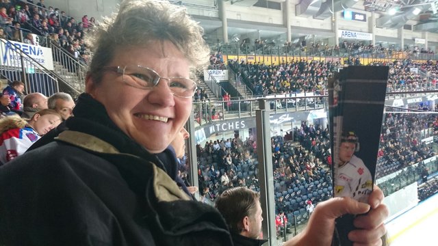 Ich lese MarktSpiegel, weil ich immer aktuell über meinen Lieblingsverein Spvgg Greuther Fürth informiert werde. Petra Simon, Fürth | Foto: oh/privat