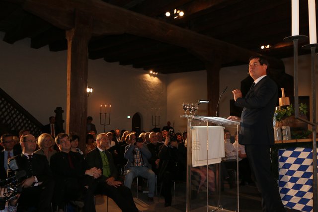 Kabarettist Wolfgang Krebs als frotzelnder Dr. Markus Söder. | Foto: © John R. Braun