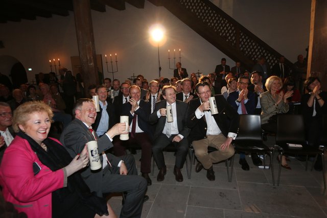 Der Bockbieranstich auf der Kaiserburg war ein voller Erfolg. | Foto: © John R. Braun