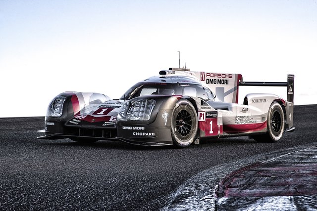 Flott auf der Piste: der Porsche 919 Hybrid. Foto: Auto-Medienportal.Net/Porsche