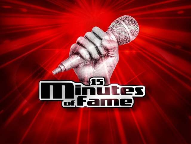 ,,15 Minutes of Fame" im  Hof Museumsgebäude (DB Museum und Museum für Kommunikation). | Foto: Michael Akstaller