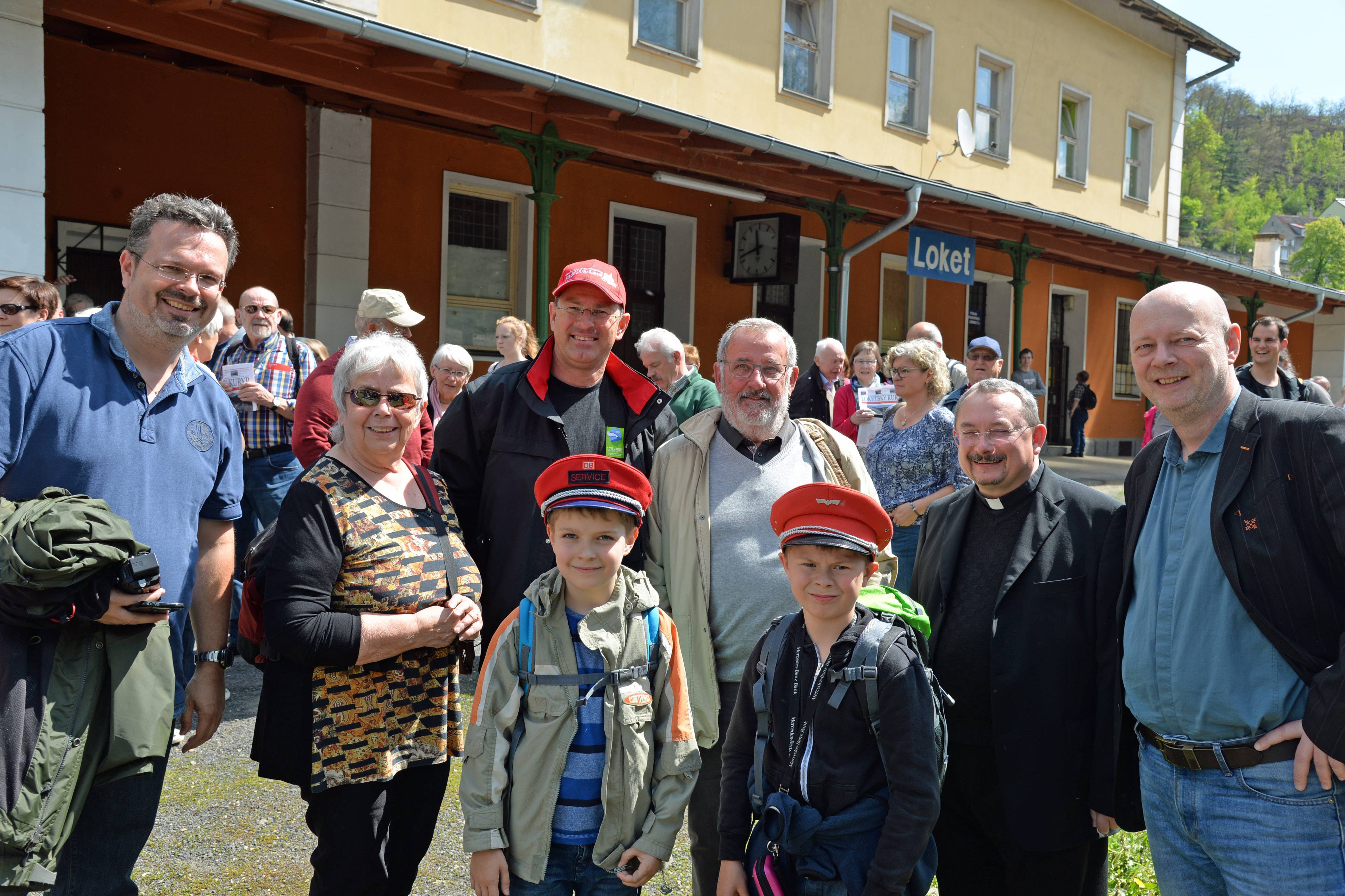Ein Tag mit Freu(n)den mitten in Europa: Mit der Dampflok entlang der Goldenen Straße.
