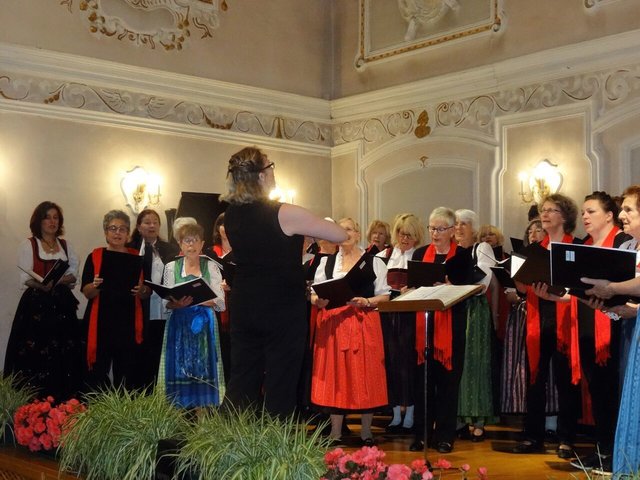Auftritt des Dehnberger Hof Chores zusammen mit dem Chor Alpenklang (Foto:privat)