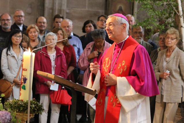 Erzbischof Ludwig Schick  bei seiner Predigt. | Foto: Udo Dreier