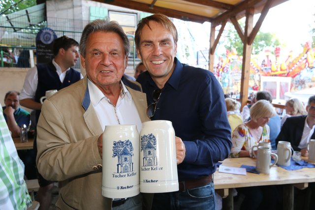 Funkhaus-Chef Alexander Koller (r.) mit defacto-Gründer Erich Schuster. Foto: John R. Braun