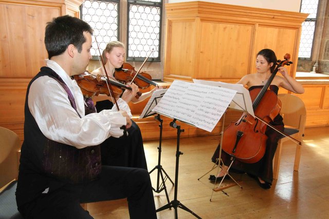 Das Trio Arteus (Savva Girshenko, Natalija Franceva, Ye Rim Yoo) spielte Händel, Haydn und Igor Frolov. Foto: Udo Dreier