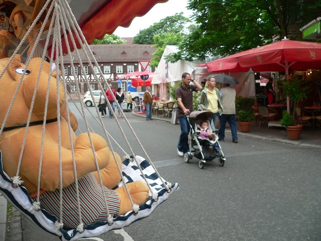 2016: Lustiger Schnappschuss auf der Kirchweih St. Johannis | Foto: © Victor Schlampp