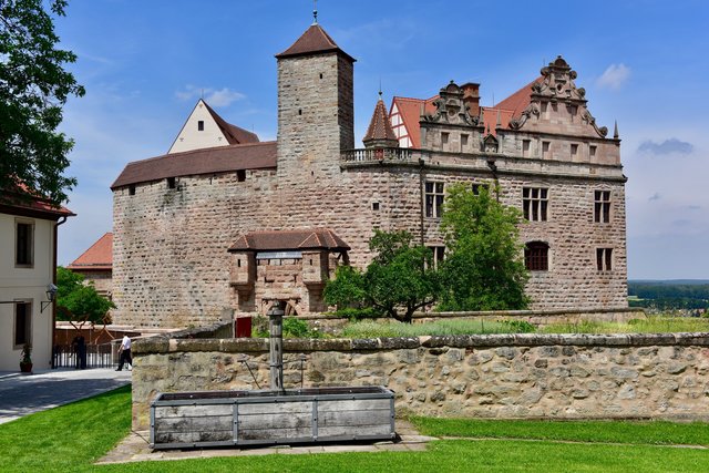 Der Freistaat Bayern investierte insgesamt rd. 36,8 Millionen Euro in den Wiederaufbau der Cadolzburg. Foto: © Peter Maskow