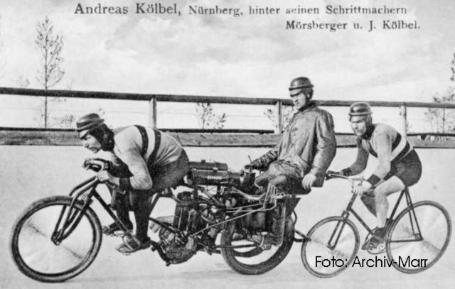 Die ersten Nürnberger Lokalmatadore im Jahr 1904! Foto: © Manfred Marr