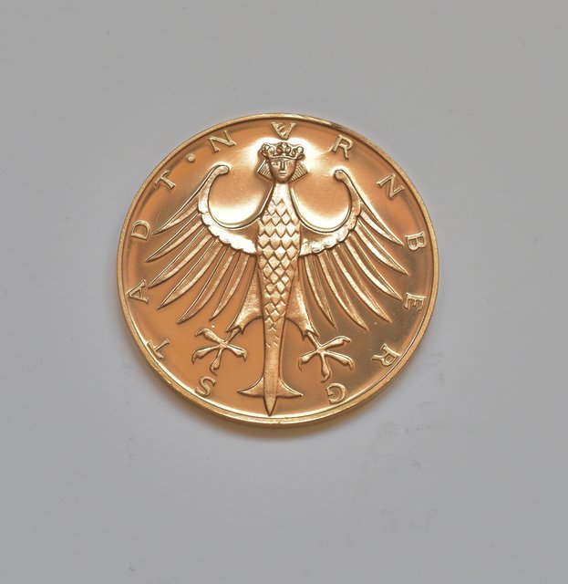 Bürgermedaille der Stadt Nürnberg. | Foto: Christine Dierenbach/Stadt Nürnberg