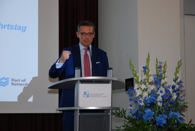 Dr. Michael Fraas (Vorsitzender DWSV) bei seinem Grußwort. | Foto: Thomas Prüfer, Nürnberg