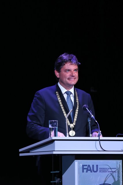 FAU-Präsident Prof. Dr. Joachim Hornegger bei seiner Ansprache. Foto: © Kurt Fuchs