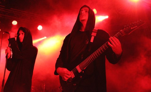 Mystisch-harte Klänge zwischen Gospel, Gregorianik und Black-Metal sind das Markenzeichen von Zeal & Ardor. | Foto: sir