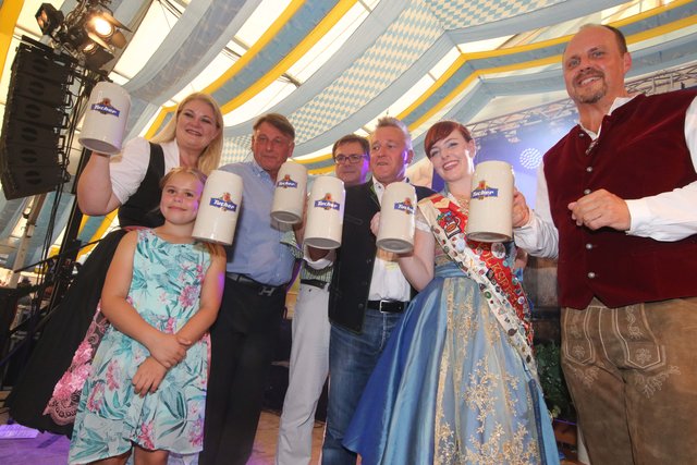 Eröffnung Herbstvolksfest Nürnberg. | Foto: Udo Dreier