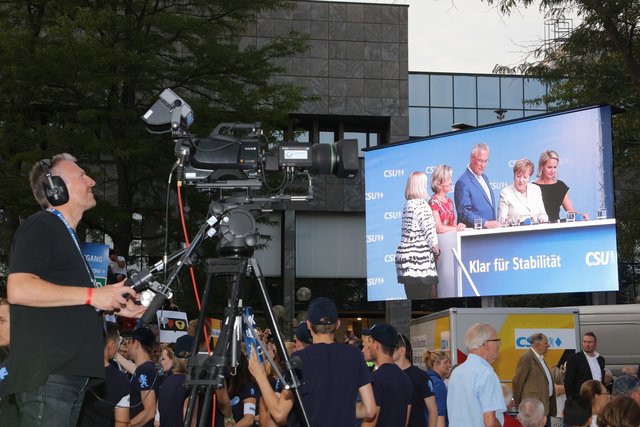Bundestagswahlkampf 2017 / Kanzlerin Dr. Angela Merkel in Erlangen. | Foto: Kurt Fuchs