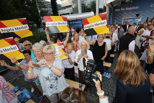 Bundestagswahlkampf 2017 / Kanzlerin Dr. Angela Merkel in Erlangen. | Foto: Kurt Fuchs