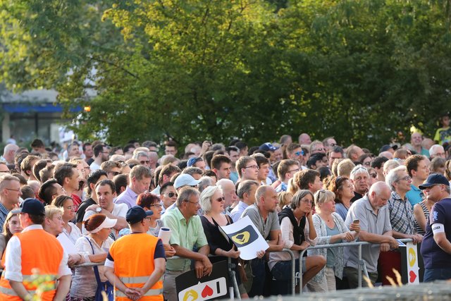 Bundestagswahlkampf 2017 / Kanzlerin Dr. Angela Merkel in Erlangen. | Foto: Kurt Fuchs