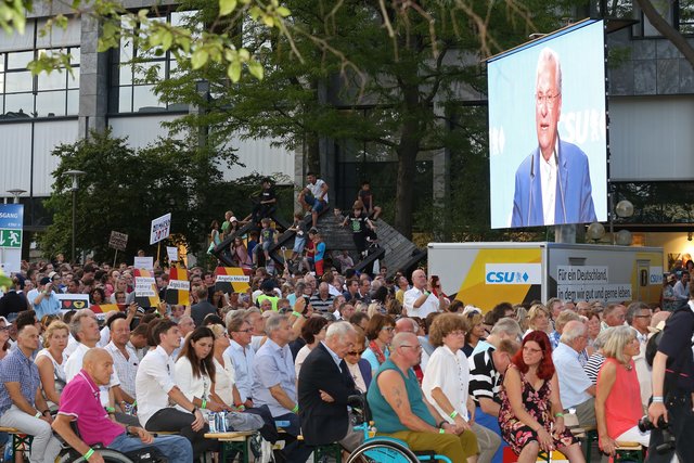 Bundestagswahlkampf 2017 / Kanzlerin Dr. Angela Merkel in Erlangen. | Foto: Kurt Fuchs