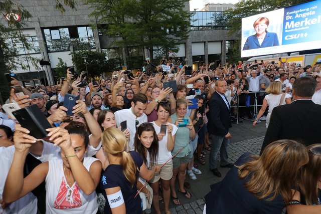 Bundestagswahlkampf 2017 / Kanzlerin Dr. Angela Merkel in Erlangen. | Foto: Kurt Fuchs