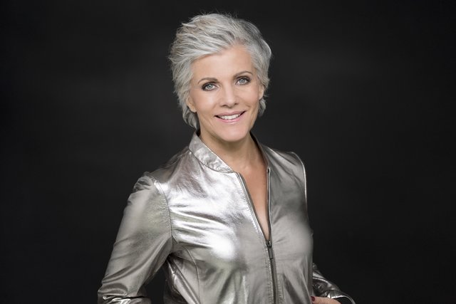 Birgit Schrowange im neuen Look! | Foto: MG RTL D / Stephan Pick