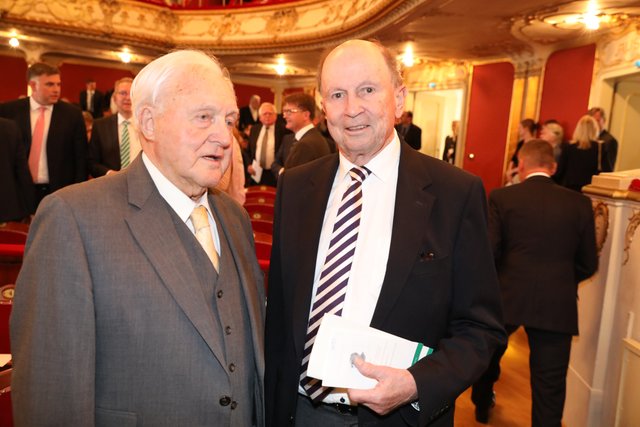 Dr. Oscar Schneider (l.) und Medienunternehmer Gunther Oschmann. | Foto: Udo Dreier