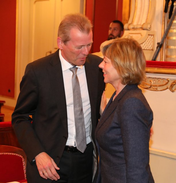 Nürnbergs Oberbürgermeister Dr Ulrich Maly und Daniela Schadt, Lebensgefährtin von Joachim Gauck. | Foto: Udo Dreier