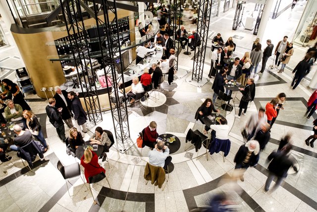 VOGUE loves Breuninger bei Breuninger in Stuttgart am 21.10.2017. | Foto: (c)Breuninger