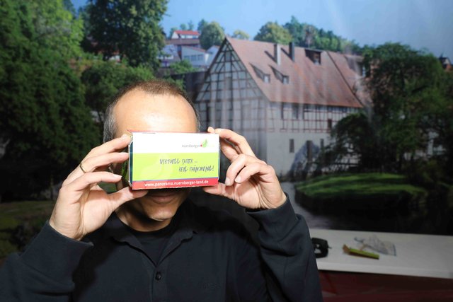 Frank Richartz mit Panoramablick ins Nürnberger Land. | Foto: Udo Dreier